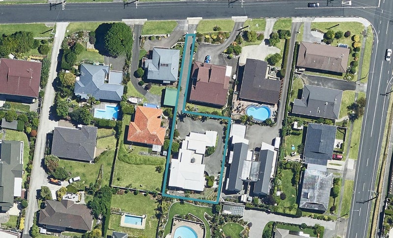 10 Western Road, Otumoetai, Tauranga - Carousel 1