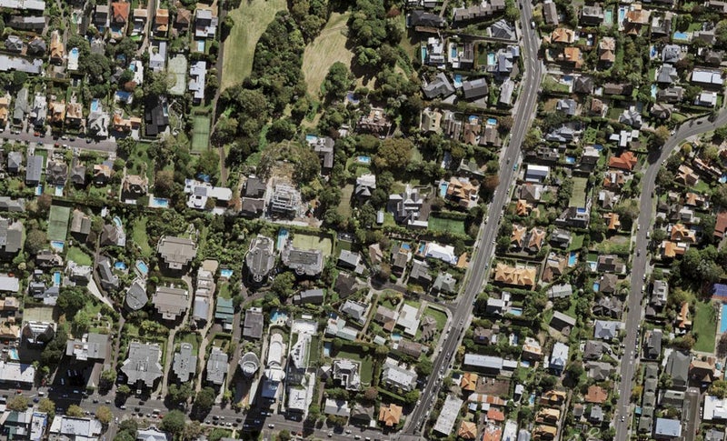 22 Orakei Road, Remuera, Auckland - Carousel 1