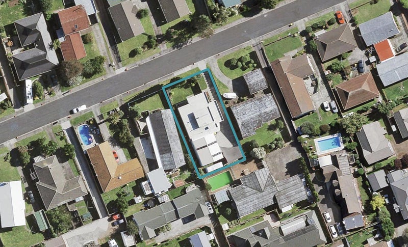 30 Manse Road, Pahurehure, Papakura - Carousel 1
