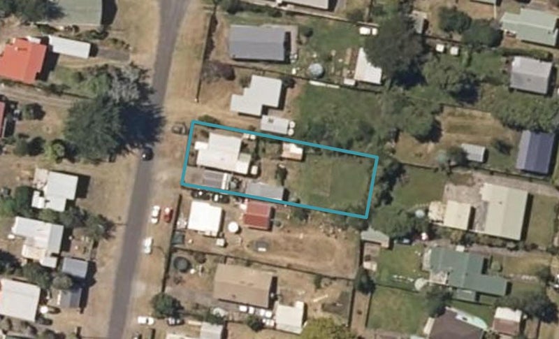 172 Park Avenue, Waitarere Beach, Levin - Carousel 1
