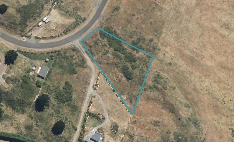 167 Strathnaver Drive, Waikawa Beach, Manakau - Carousel 1