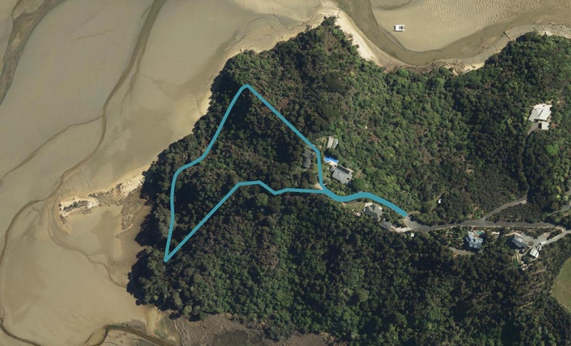 29 Lady Barkly Grove, Kaiteriteri - Carousel 1