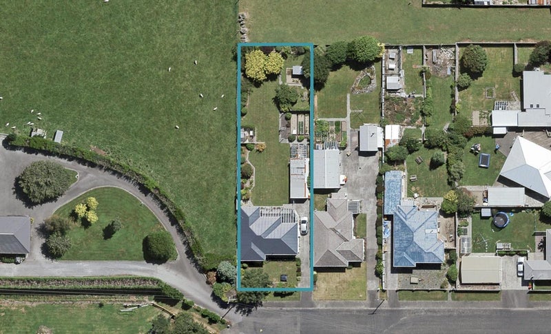 142 Heywood Street, Grasmere, Invercargill - Carousel 1