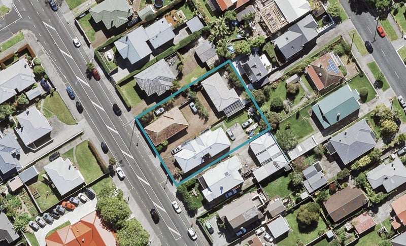 3/99 Point Chevalier Road, Point Chevalier, Auckland - Carousel 1