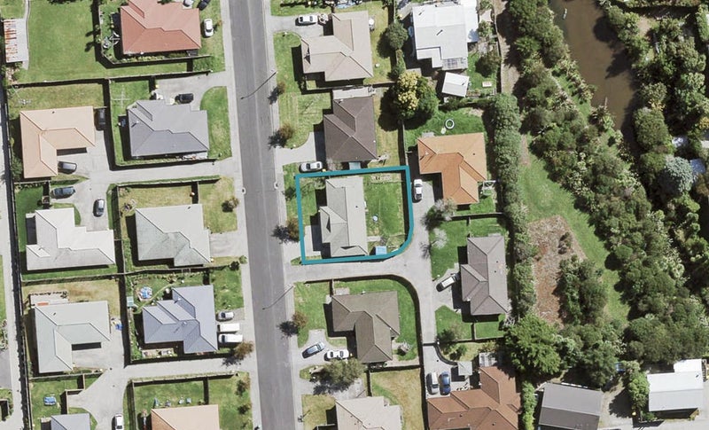 8 Mili Way, Ranui, Auckland - Carousel 1