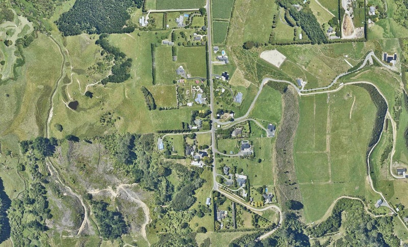 70 Gasson Lane, Pyes Pa, Tauranga - Carousel 1