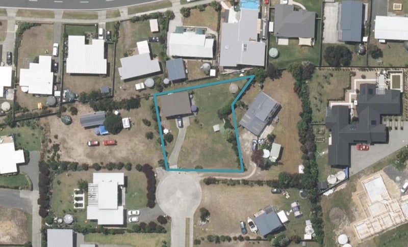 16 Ti Tree Place, Mangawhai Heads, Mangawhai - Carousel 1