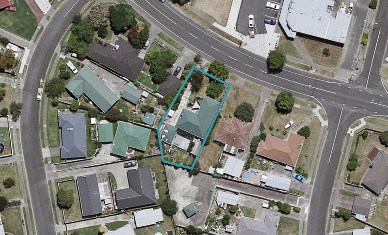 12 Trinity Crescent, Pirimai, Napier - Carousel 1