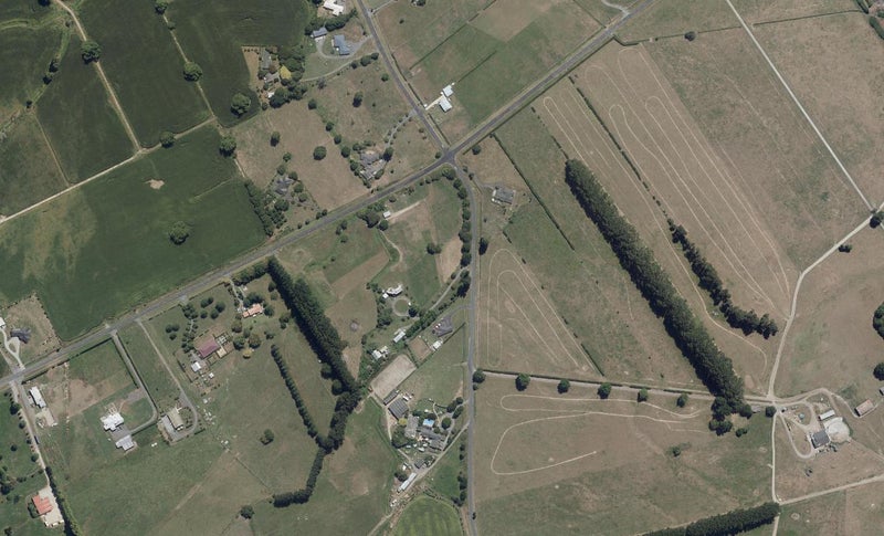 90 Middle Road, Rukuhia, Hamilton - Carousel 1