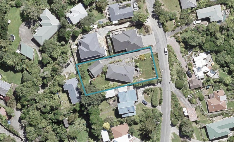 5 Bermer Road, Belmont, Lower Hutt - Carousel 1