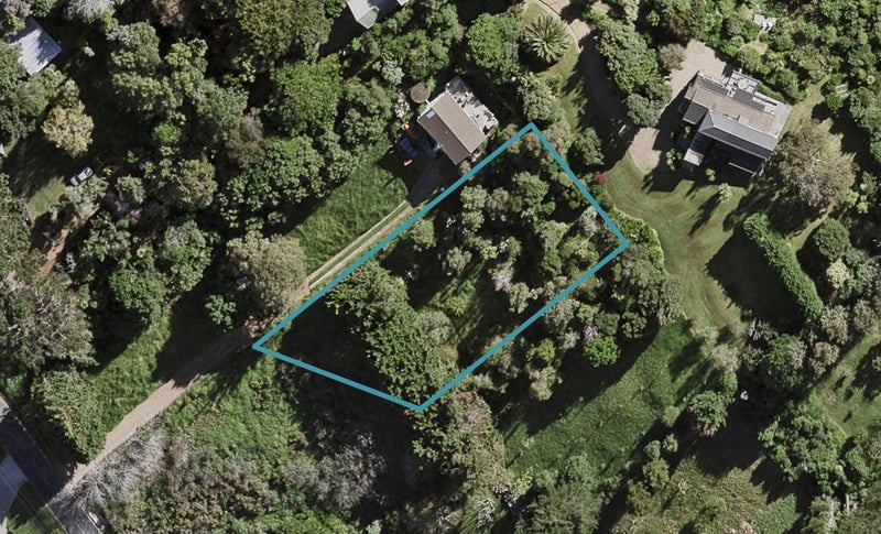 412 Sea View Road, Onetangi, Waiheke Island - Carousel 1