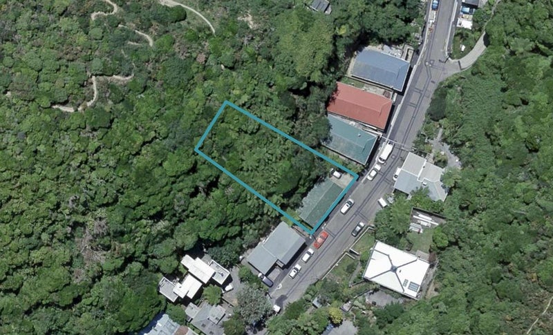 92 Holloway Road, Aro Valley, Wellington - Carousel 1
