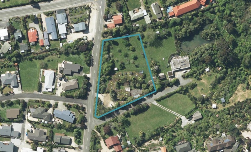 11 Richmond Road, Pohara - Carousel 1