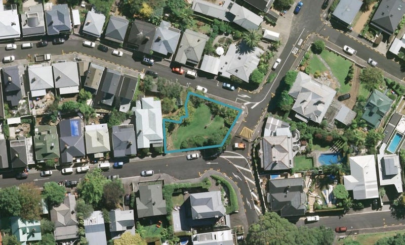 13 Wood Street, Freemans Bay, Auckland - Carousel 1