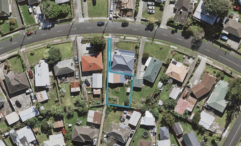 29A Hokianga Street, Mangere East, Auckland - Carousel 1