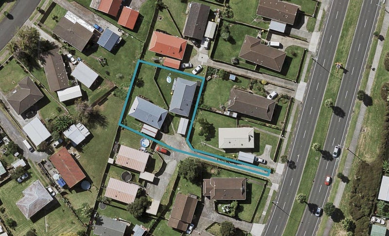 116 Te Irirangi Drive, Clover Park, Auckland - Carousel 1