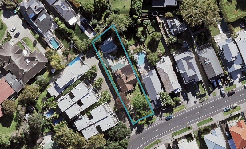 19 West End Road, Herne Bay, Auckland - Carousel 1