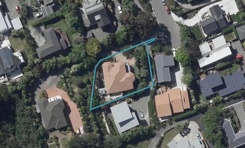 16 Dalefield Drive, Cashmere, Christchurch - Carousel 1