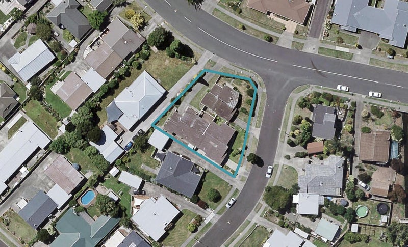 2A Laurent Place, Greenmeadows, Napier - Carousel 1