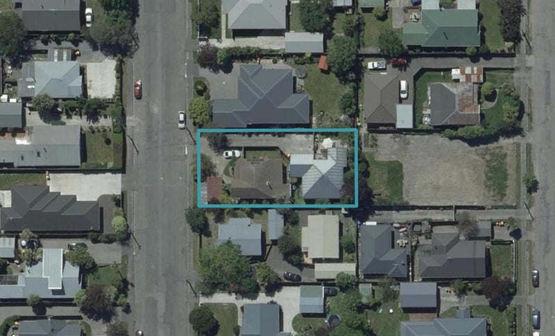 2/28 Stapletons Road, Richmond, Christchurch - Carousel 1