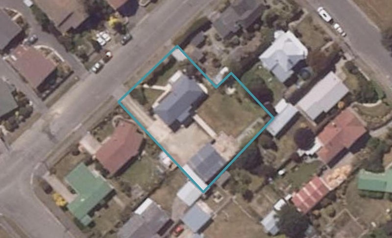 1 Stuart Street, Holmes Hill, Oamaru - Carousel 1