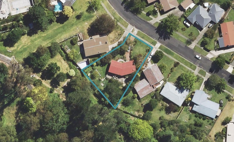 9 Seddon Crescent, Whataupoko, Gisborne - Carousel 1