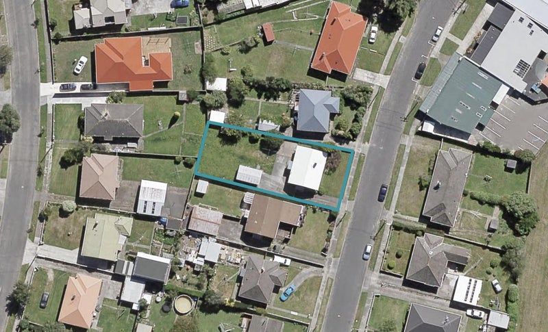 7 Hunter Street, Taita, Lower Hutt - Carousel 1