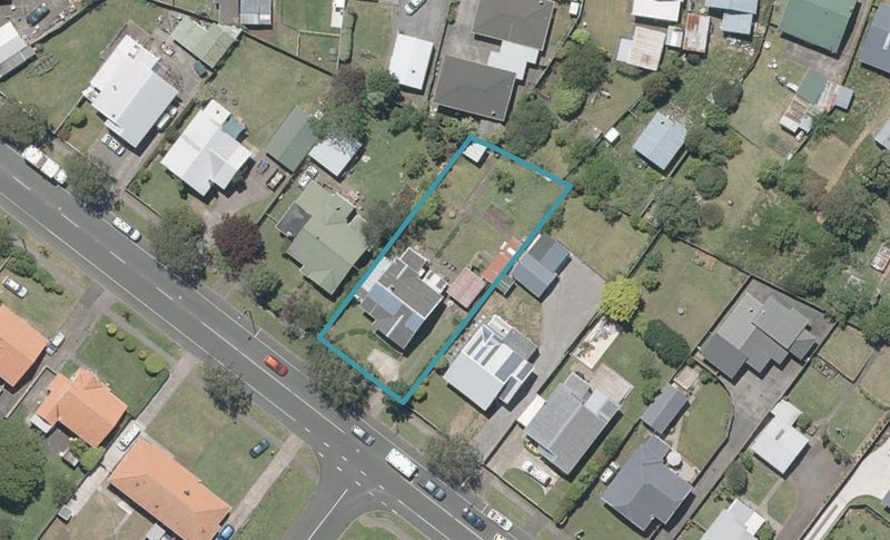 136 Grey Street, Springvale, Whanganui - Carousel 1