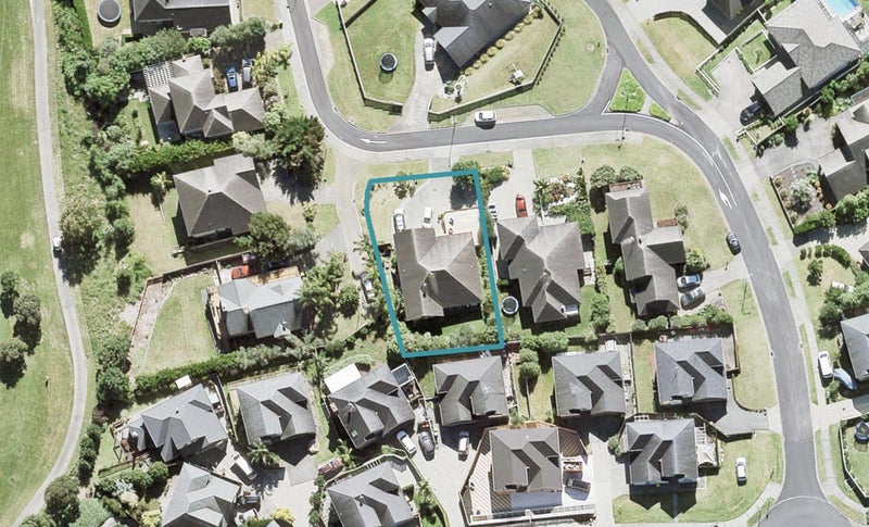 17 Fingal Way, Gulf Harbour, Whangaparaoa - Carousel 1