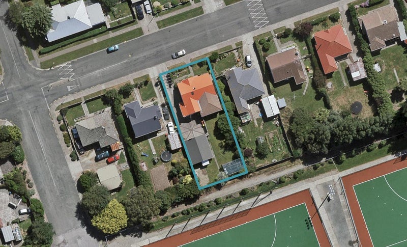 79 Islington Street, Turnbull Thomson Park, Invercargill - Carousel 1