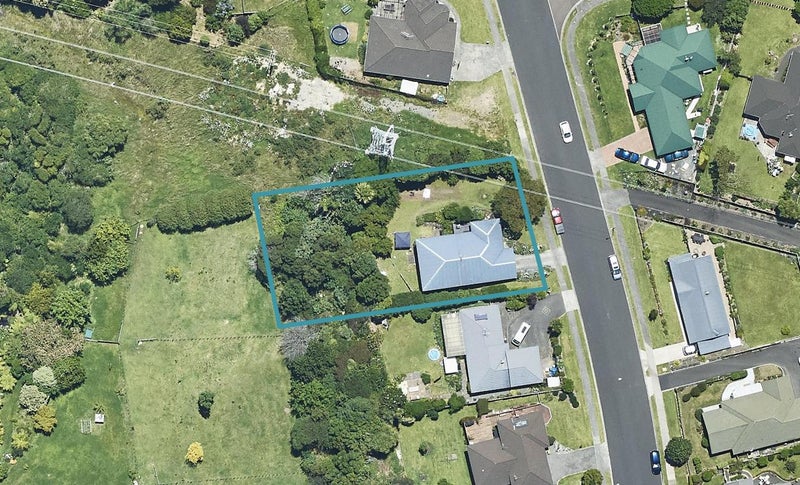 27 Sapphire Drive, Hairini, Tauranga - Carousel 1
