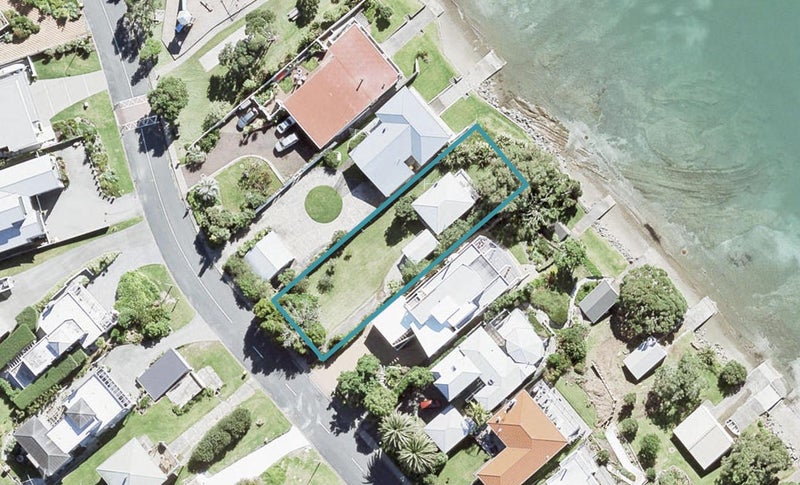 16 Gordon Craig Place, Algies Bay, Warkworth - Carousel 1