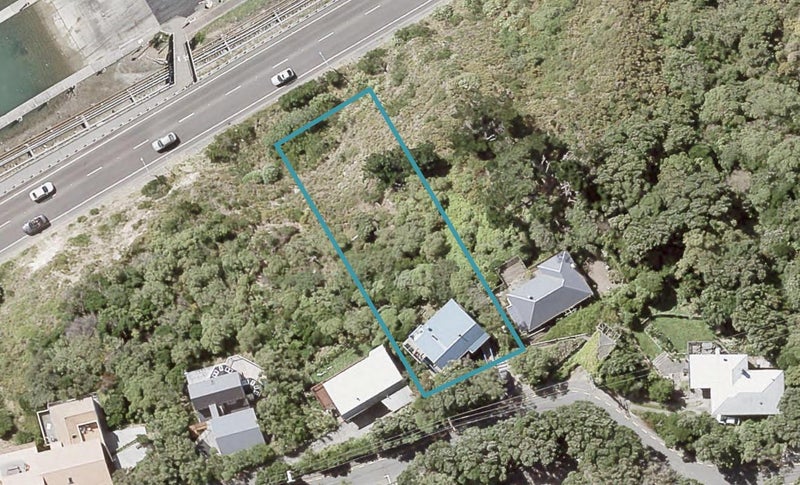 9 Nikau Road, Point Howard, Lower Hutt - Carousel 1