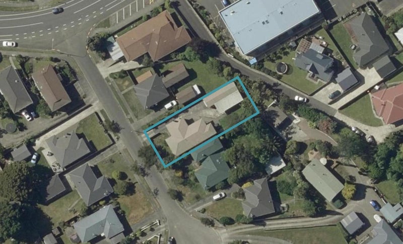 5 Miles Place, Awapuni, Palmerston North - Carousel 1