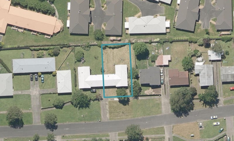 21 Hackett Street, Whanganui East, Whanganui - Carousel 1