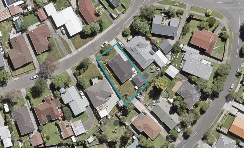 5 Seattle Grove, Totara Park, Upper Hutt - Carousel 1