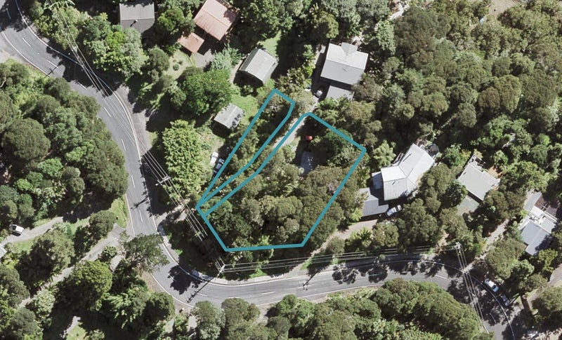 158 Laingholm Drive, Laingholm, Auckland - Carousel 1
