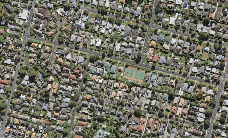 28C Fernleigh Avenue, Royal Oak, Auckland - Carousel 1