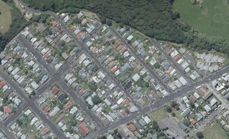 22 Selwyn Street, North East Valley, Dunedin - Carousel 1
