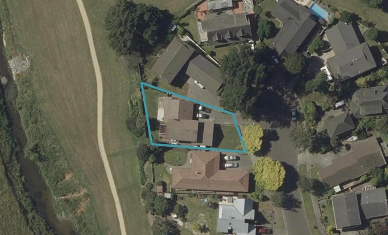 39 Aintree Crescent, Awapuni, Palmerston North - Carousel 1