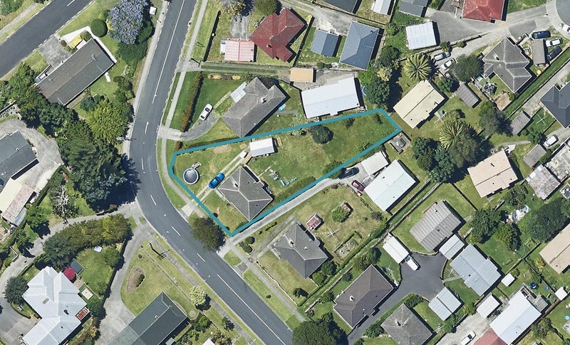 35 Twentythird Avenue, Gate Pa, Tauranga - Carousel 1