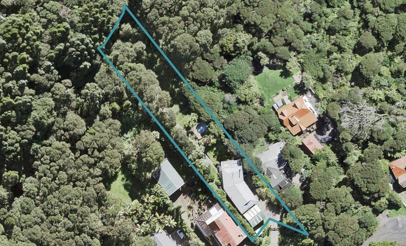 30 Napuka Road, Henderson Valley, Auckland - Carousel 1