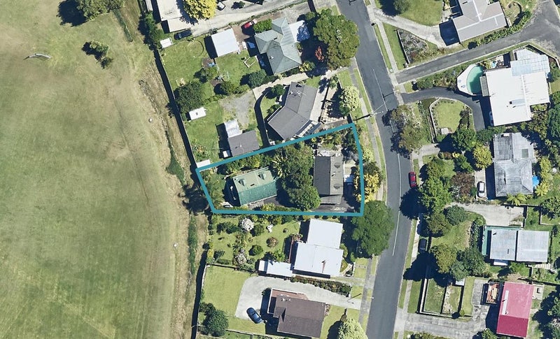 36B Carlton Street, Bellevue, Tauranga - Carousel 1