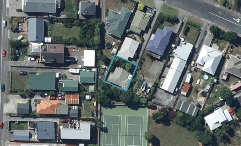 9C Bay Drive, Titahi Bay, Porirua - Carousel 1