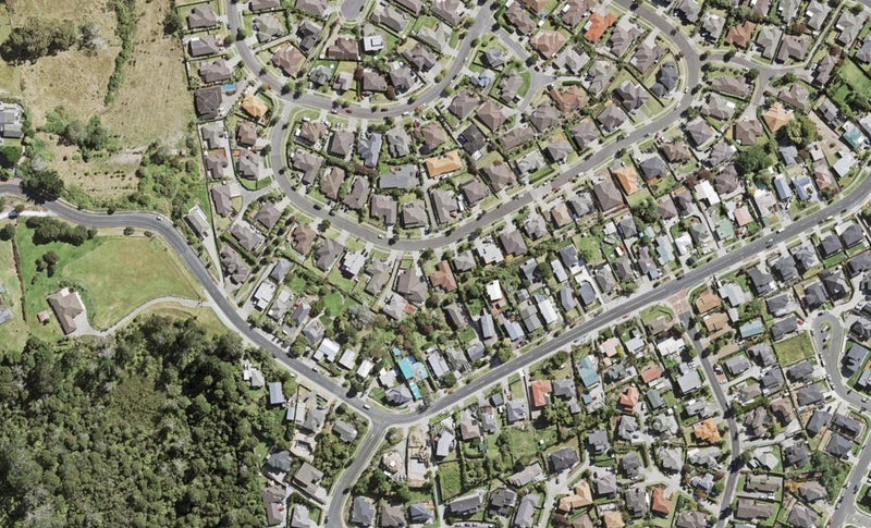 40 Leafield Crescent, Henderson, Auckland - Carousel 1