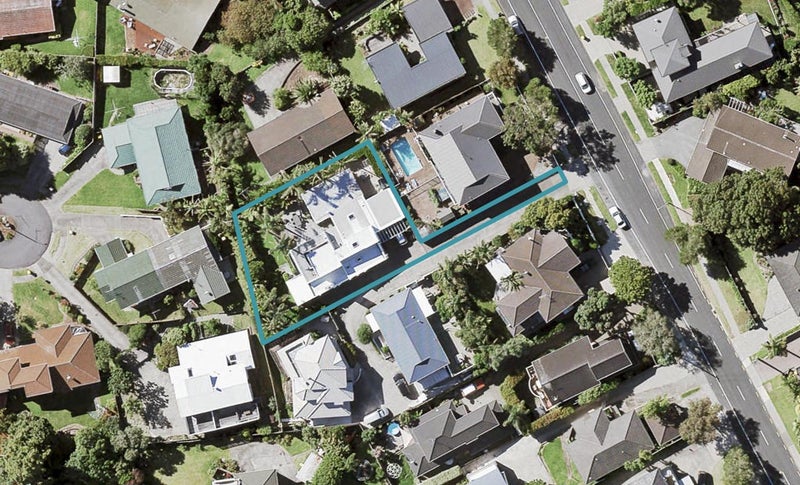 29 Clovelly Road, Bucklands Beach, Auckland - Carousel 1