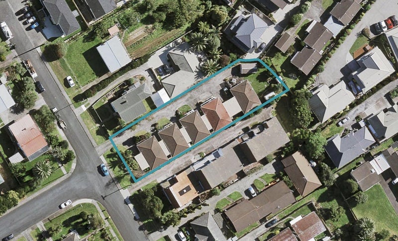 2/6 Wood Street, Papakura, Auckland - Carousel 1