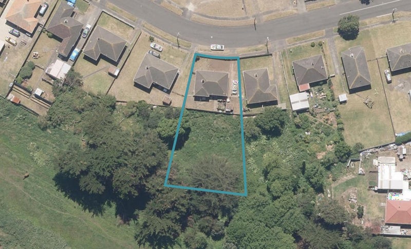 15 Akatea Street, Gonville, Whanganui - Carousel 1