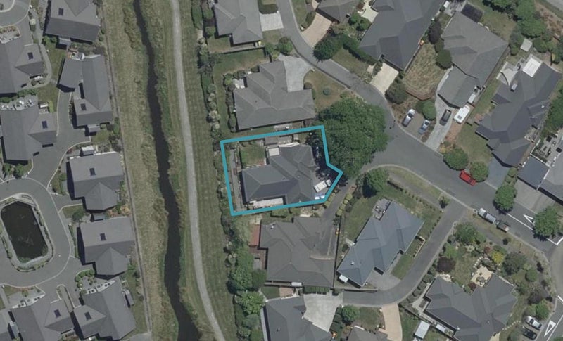 6 Limes Avenue, Parklands, Christchurch - Carousel 1