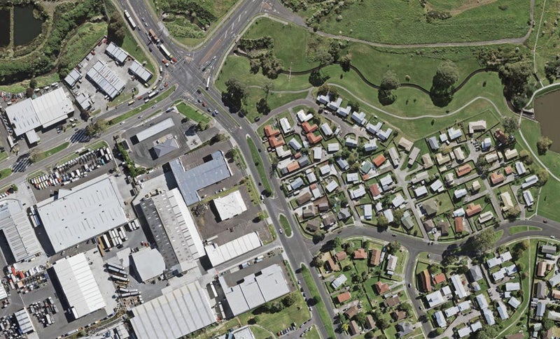 6 Druces Road, Wiri, Auckland - Carousel 1